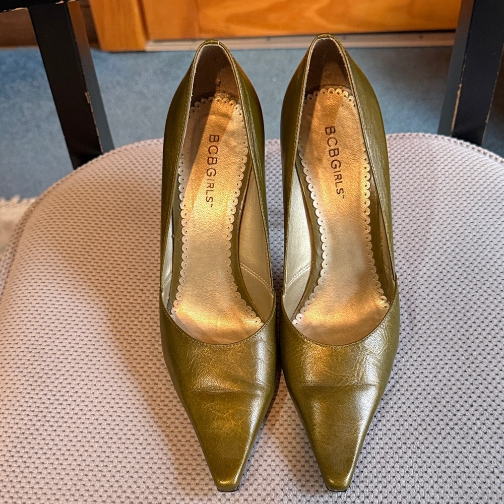 Women’s BCBG Olive Green High Heeled Shoes